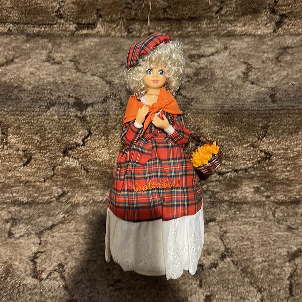 September Musical calendar Doll September Song